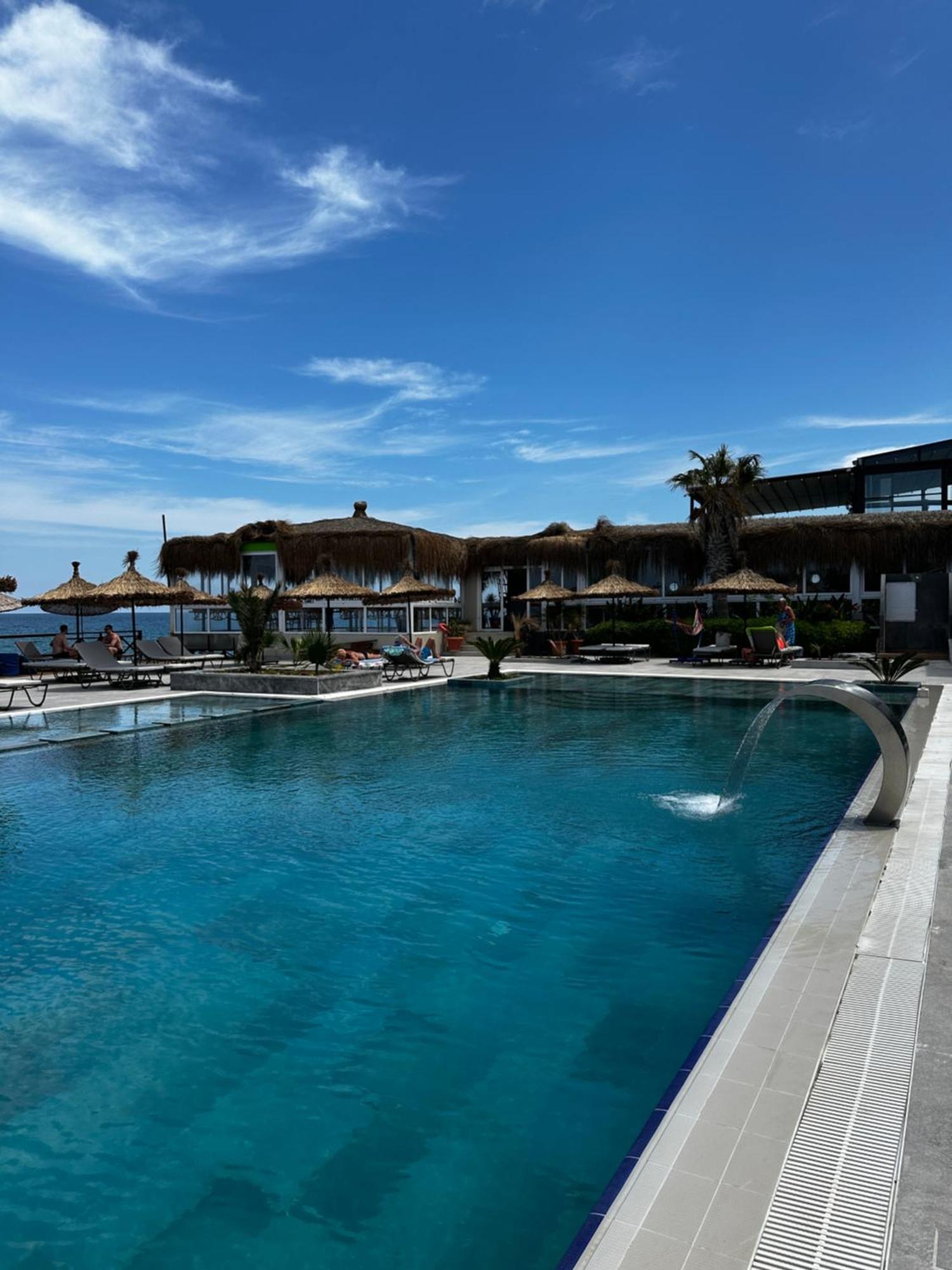 Manolya Hotel Lápithosz Kültér fotó