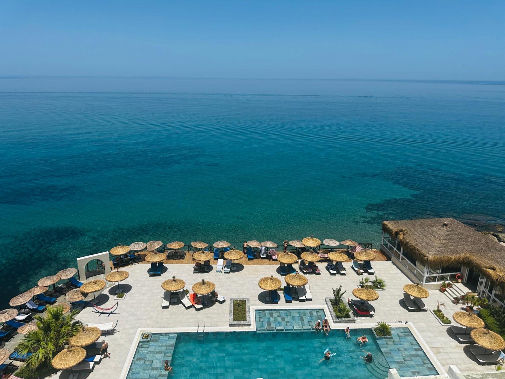 Manolya Hotel Lápithosz Kültér fotó