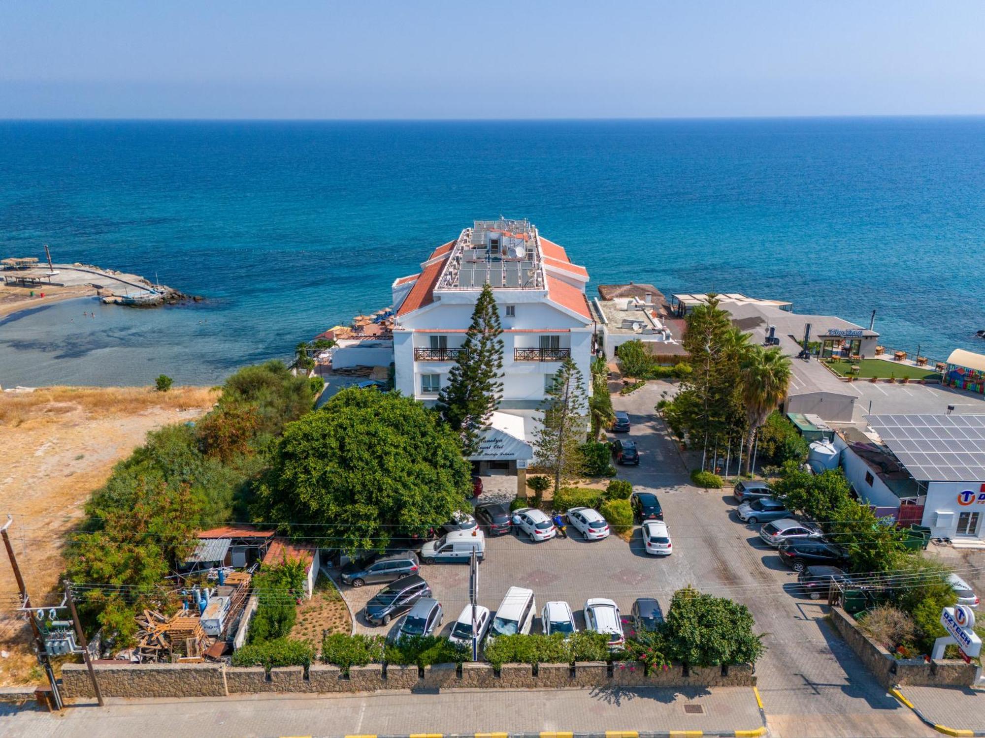Manolya Hotel Lápithosz Kültér fotó