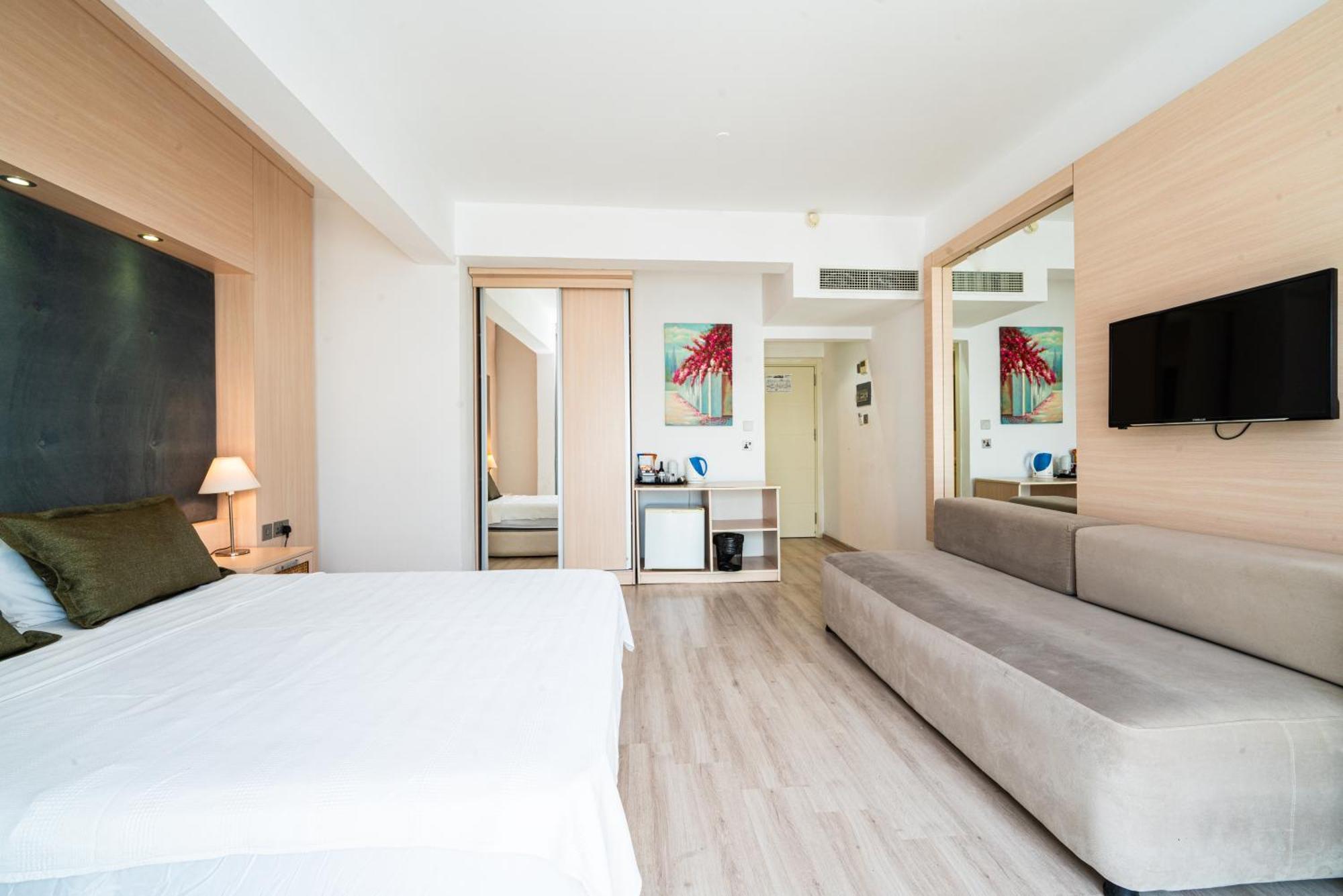 Manolya Hotel Lápithosz Kültér fotó