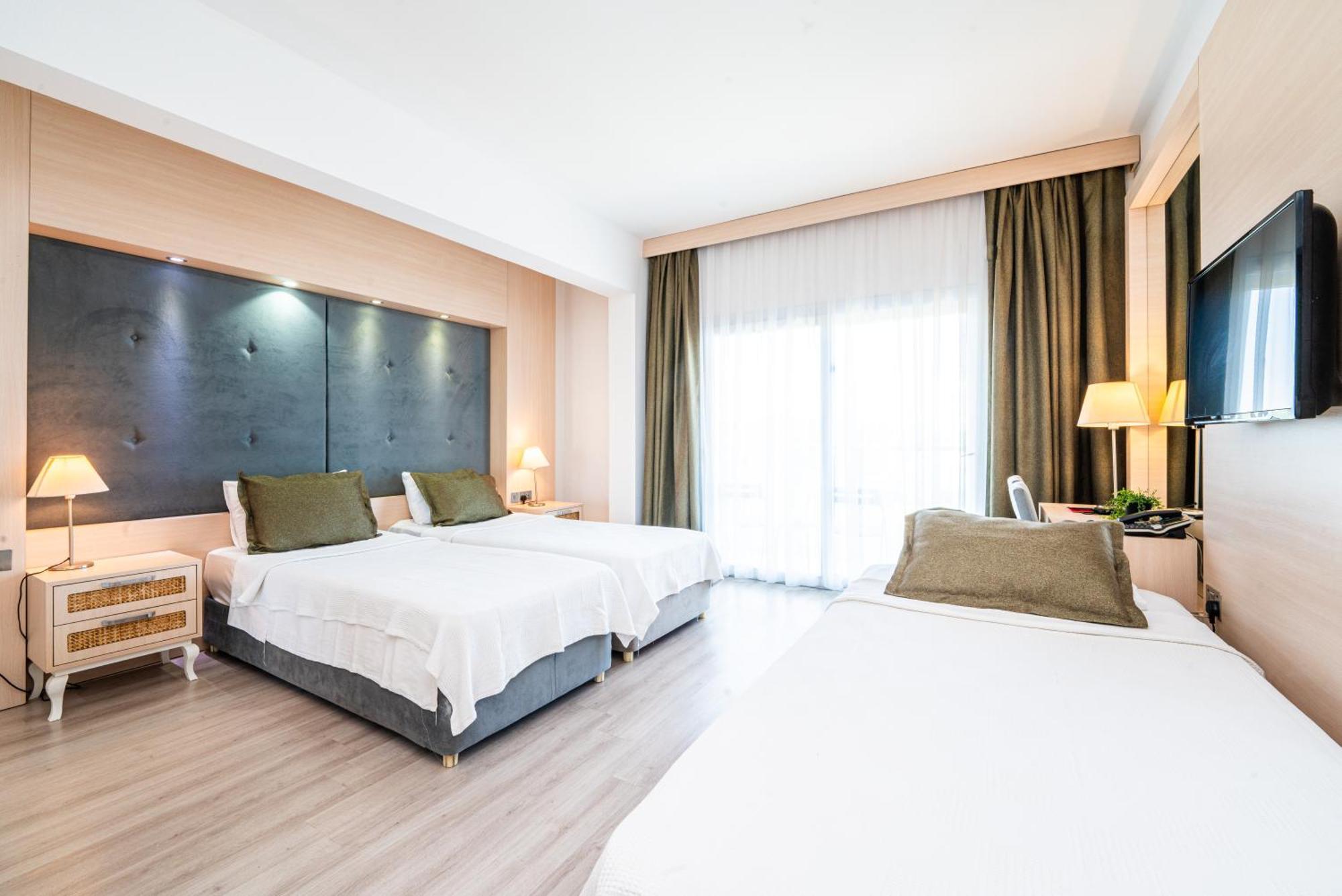 Manolya Hotel Lápithosz Kültér fotó