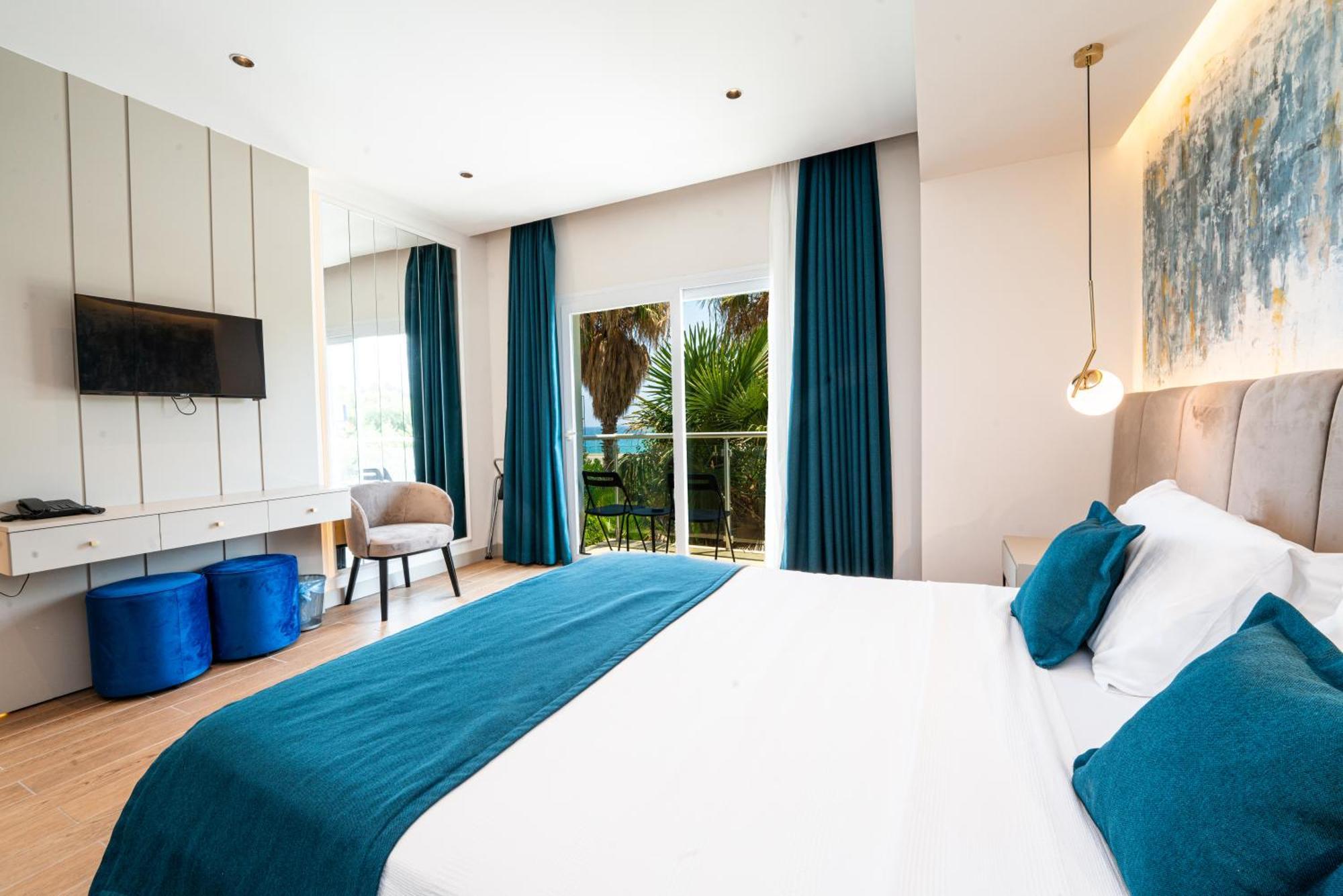 Manolya Hotel Lápithosz Kültér fotó