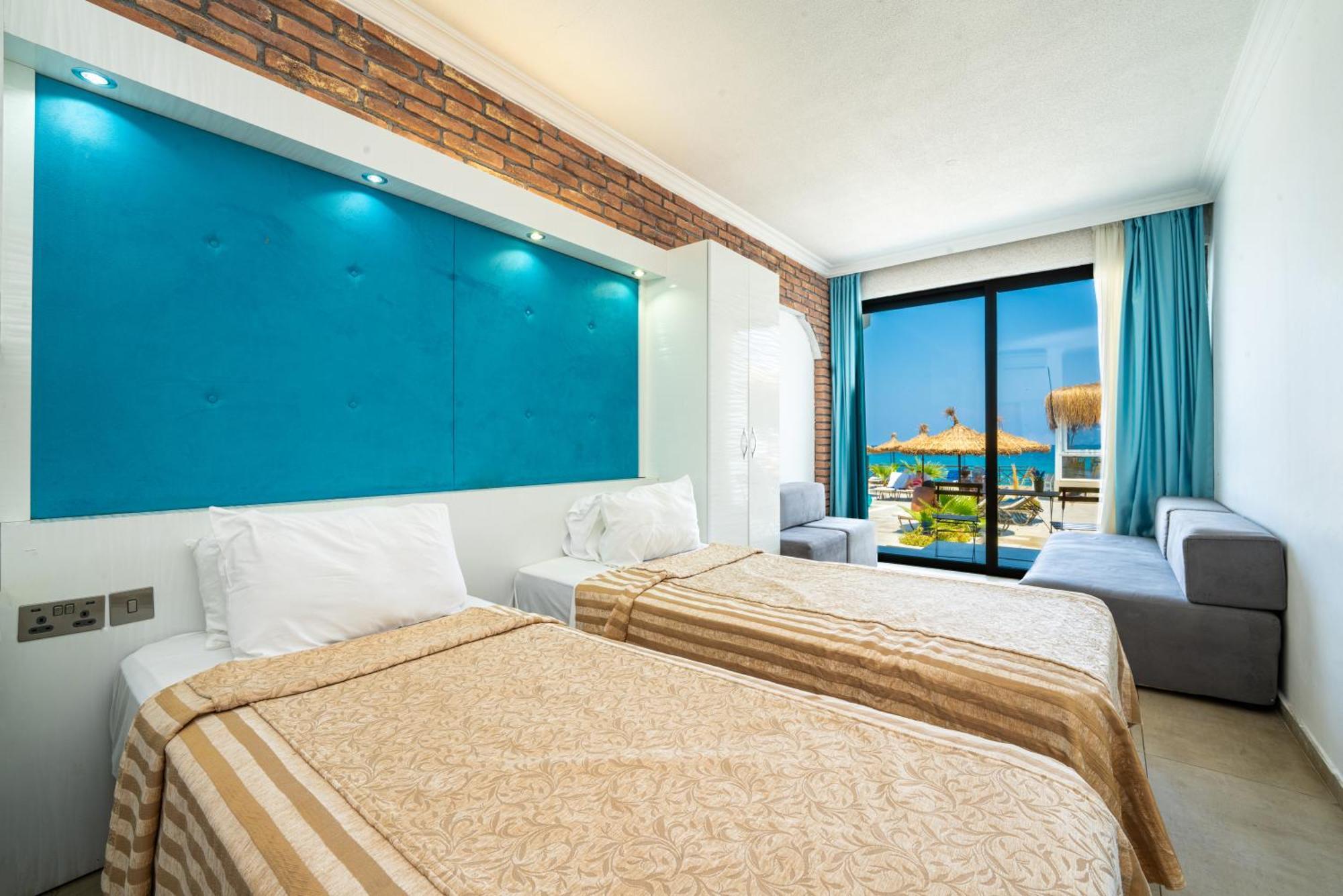 Manolya Hotel Lápithosz Kültér fotó